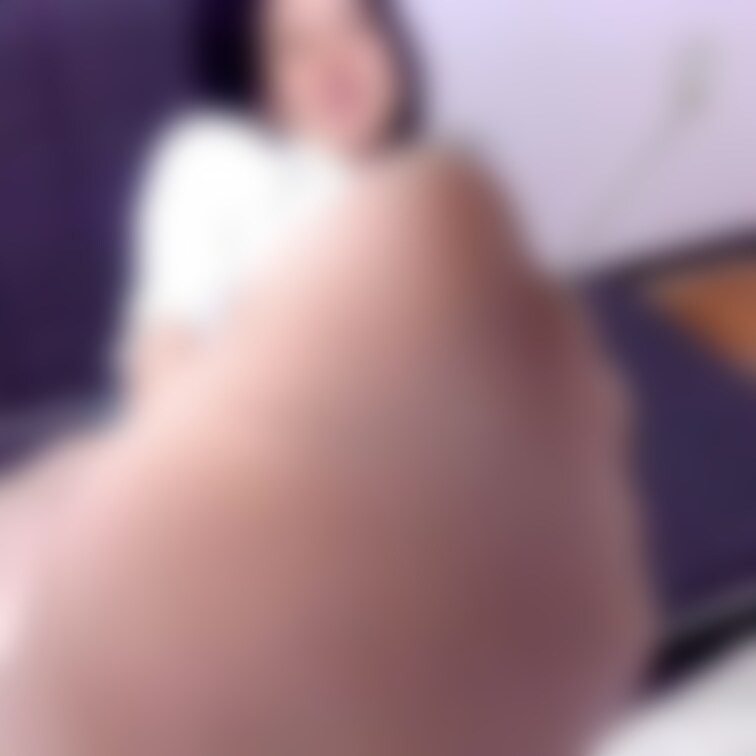 【コスプレ　ＯＬタイトスカート　肌色タイツ】
お試しプラン限定ver　

少しだけ足をクイクイとして遊ぶ動画です＾