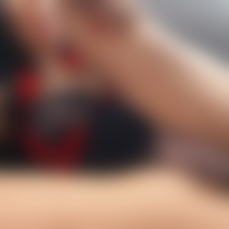 おやすみなさい😘
明日も頑張りましょう♪
今日はシャワータイムの動画やバストトップ画像を単品販売にて公開しました