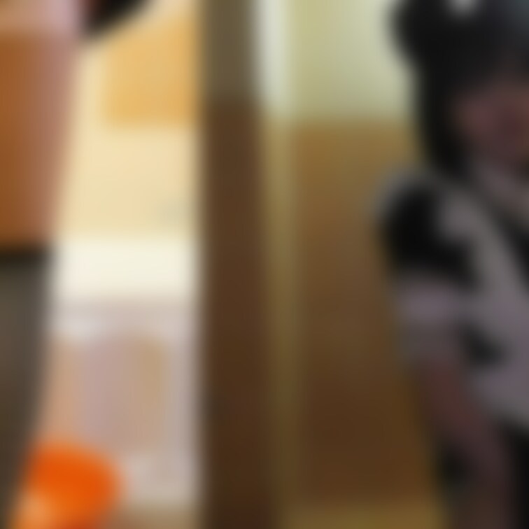 MOCOちゃん　○○○動画の３弾
今回はメイドでのお風呂場○○○です

相当硬い子が詰まってたようで
かなり苦戦