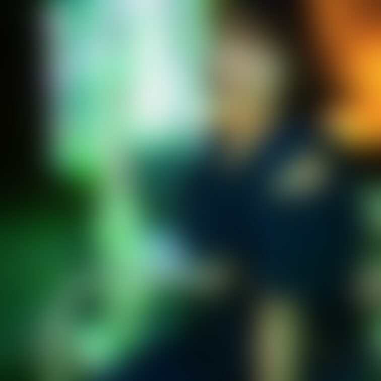 先日ちょっと遠出をしてイルミネーションを
見てきました。

ちょっと遅めの到着だったため、貸切状態。

色々と