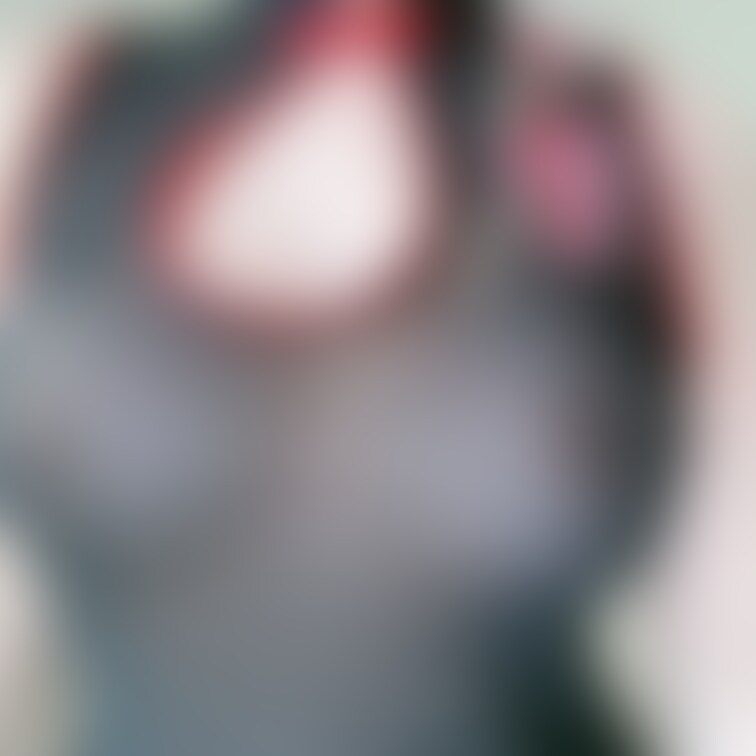 自撮りしてみました。
スケスケのチャイナと
黒と白の下着❤️
透けてるのがいいでしょ