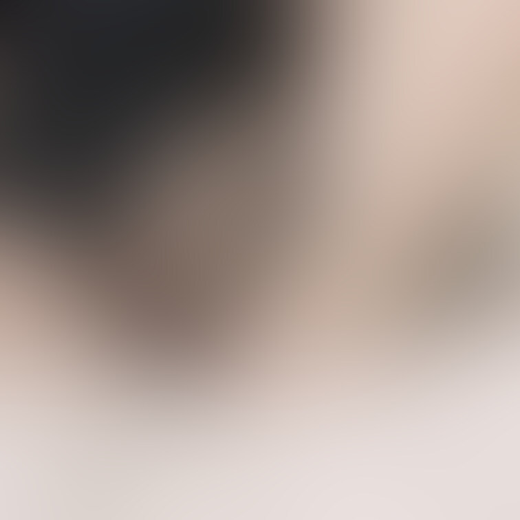 ちょっとムラムラしたので、夜はベッドでしちゃいました💦💦

動画も撮ったのであげますね♡

動画はプラチナで見て