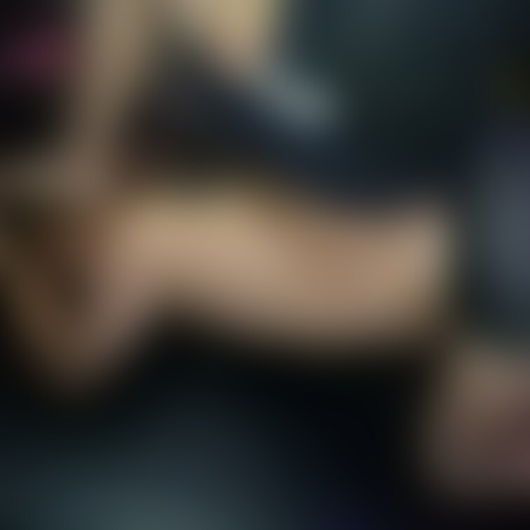 エグい写真😂
頭踏みつけ～笑
