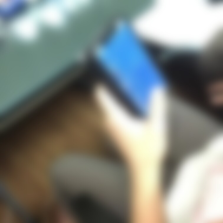 ［ファン限定フル動画］🎁


【素人】僕がデスクで宿題しているのに僕の部屋に遊びに来た彼女がちょっかいをだしてきて