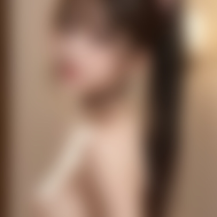 [January 12, 2025 part2]
一緒に過ごそ🥰💕
温かい部屋であなたと一緒になりたい😳💗
ぎゅっ