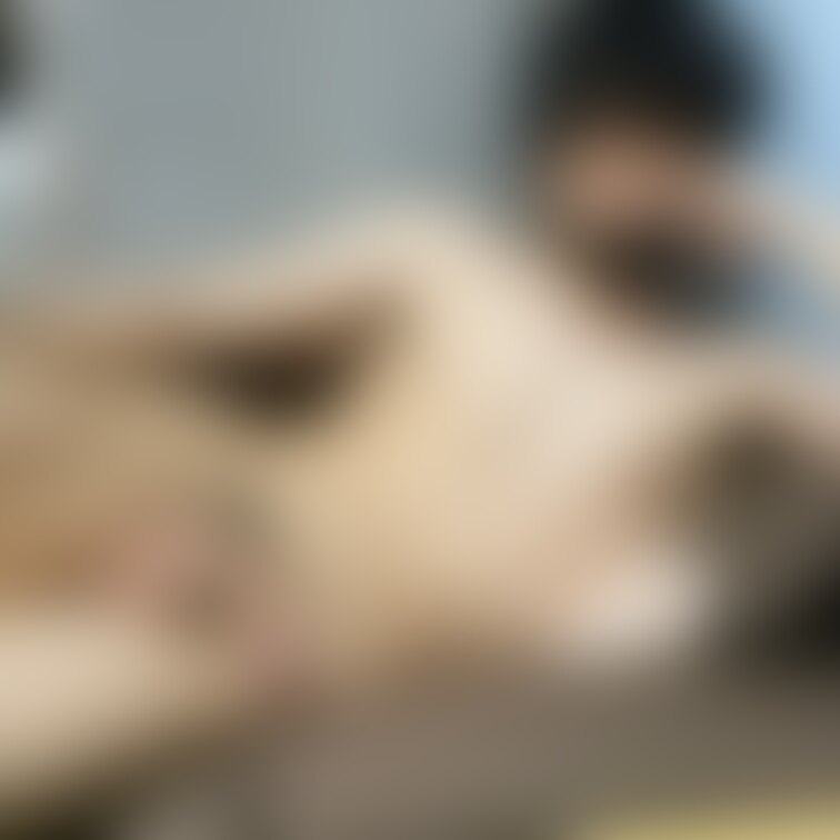 暑くなってきたから家では全裸🤭