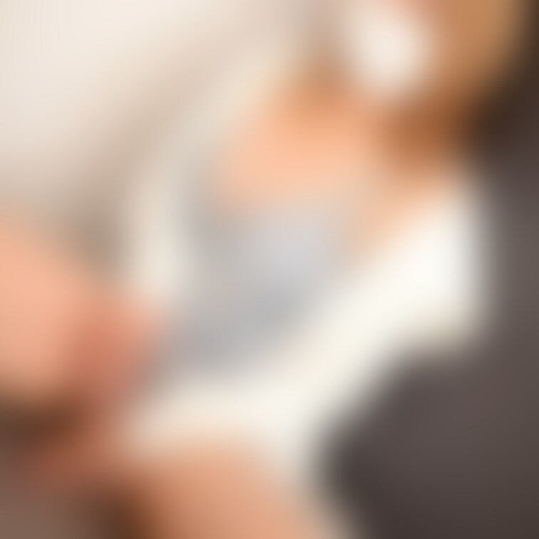 "
   お遊びタイム
                          "

チャコと遊んでくれる人いないの