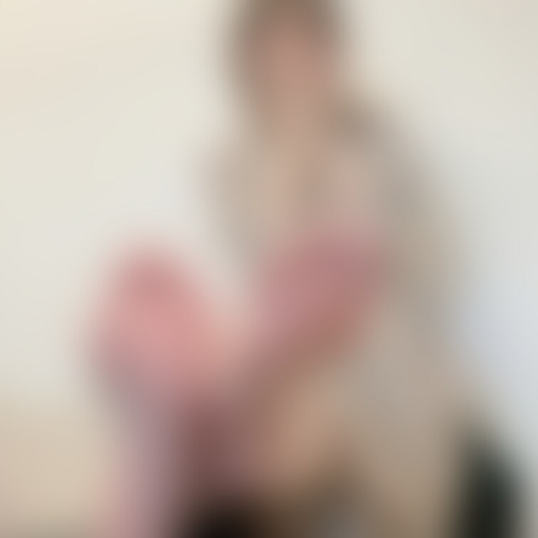 [SNS過去投稿] 3枚
①いつもよりちょっぴり多めに顔出しだよー❣️天気悪いと気分乗らないけど、みんな元気だしてね!