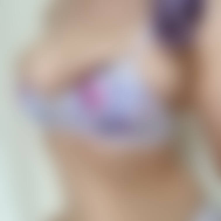 すごくあふれそうなおっぱい💦

