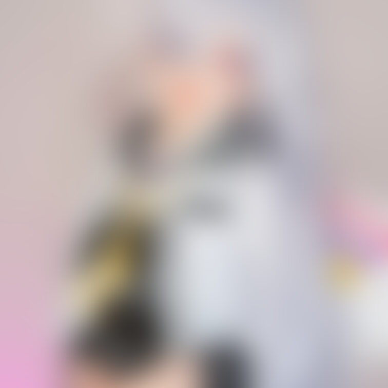 新衣装！ブル〇カのア〇サちゃん！！
そして近日私の顔出し動画販売しちゃいます💓
みんな楽しみにしててね💕
