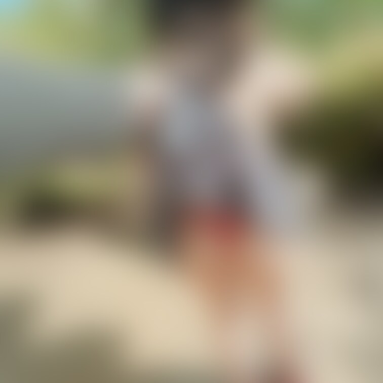 るーちゃん︎︎︎☺︎のおしり詰め合わせ
おしりフェチにはたまらない3枚
大胆な四つん這いおしりは3枚目を見てね