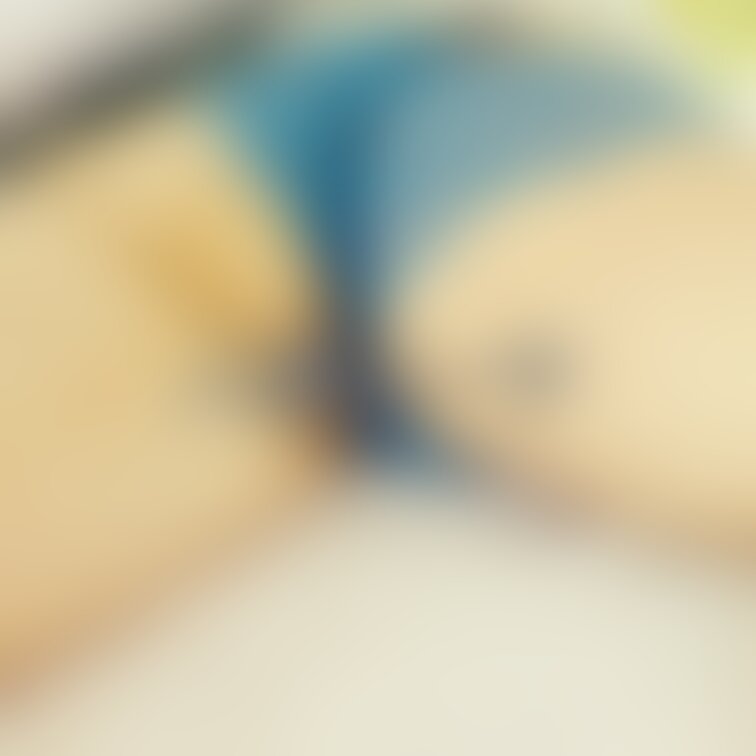 朝のむっちりスケ尻♡
いま、拡大して見たでしょ？(*‘∀‘)（笑）

#人妻 #お尻 #ハメ撮り
