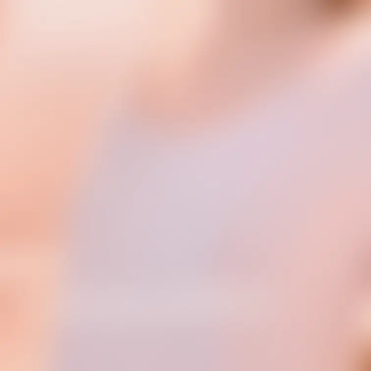 ノーブラなの。。そんなにじっと見られたら、どきどきして隠せなくなるじゃん🫣💓