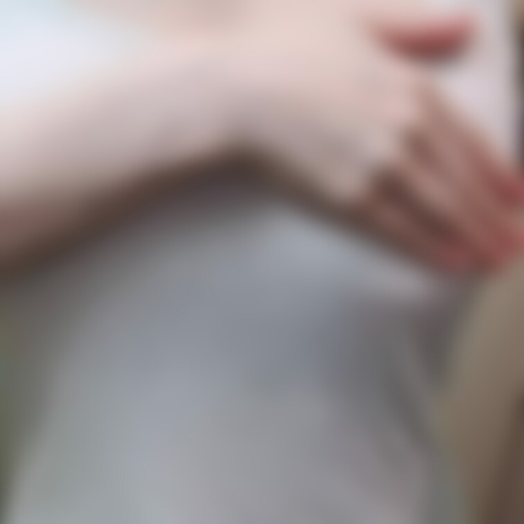 タンクトップノーブラ☺️
下のブルマ？は気にしないでw