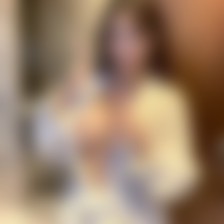 「バスローブ女子」非SNS画像です