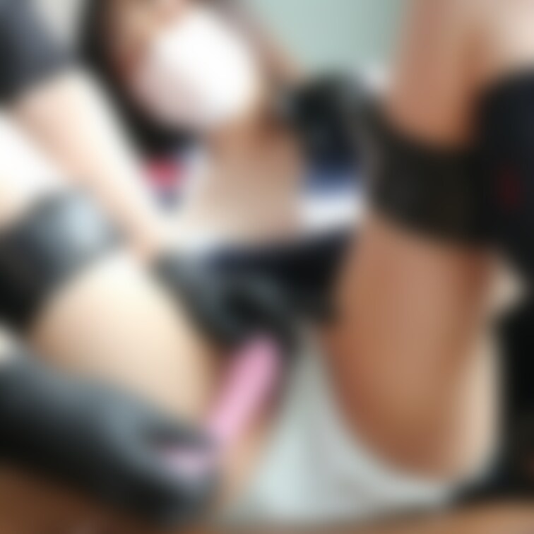 らんらんです🥰

実は結構Mで責められるのが好きなんです・・・。
見られるのもドキドキするので
動画投稿するたび