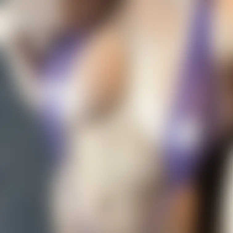 乳首がスケスケのマイクロビキニ💜