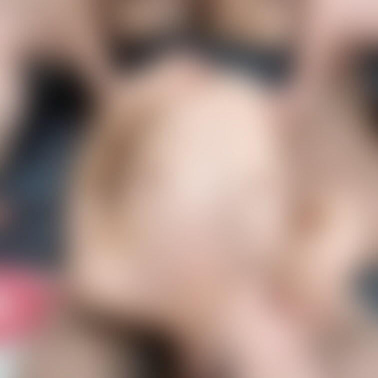 ハメ撮り大好き！
★600本以上のハメ撮り動画を投稿済です★
こちらはプラン内でハメ撮り個人撮影している素人の女の子