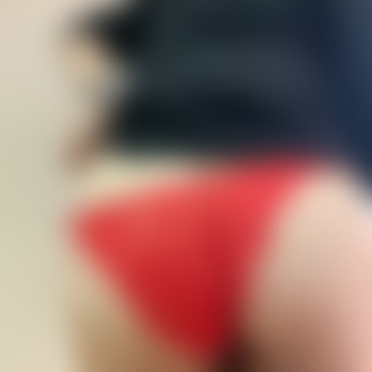 赤の下着　どーかな？