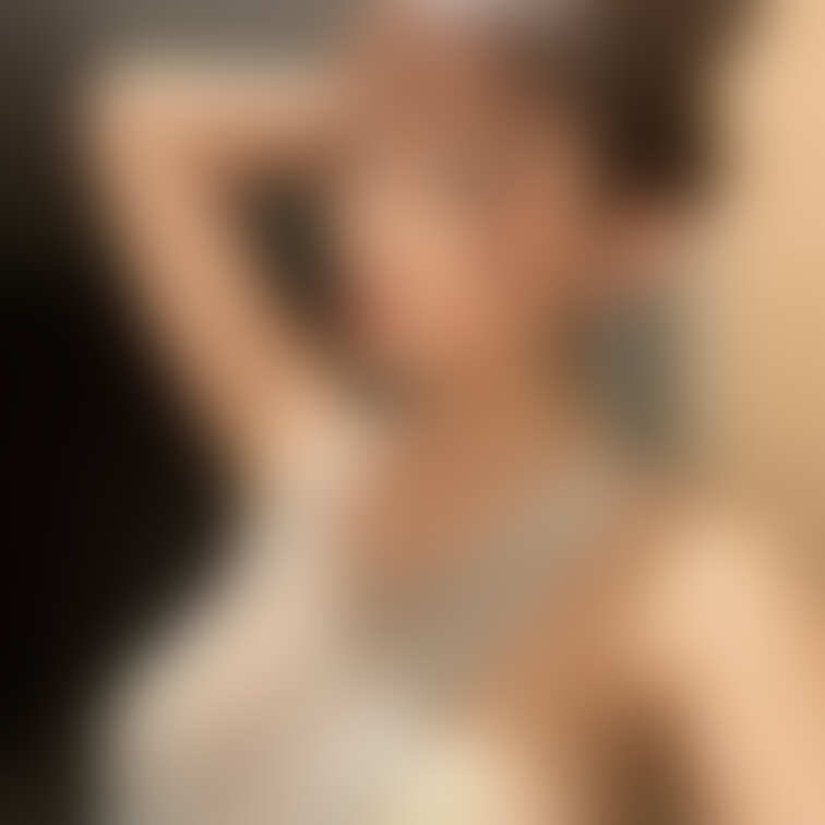 脇と横乳好きな人🙋