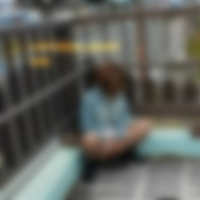【璃子】お外でホ～ニョ～ｗ

我慢できないとどこでもしちゃうのには困りものです(笑)