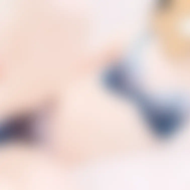 パンツずらして欲しい❔💕