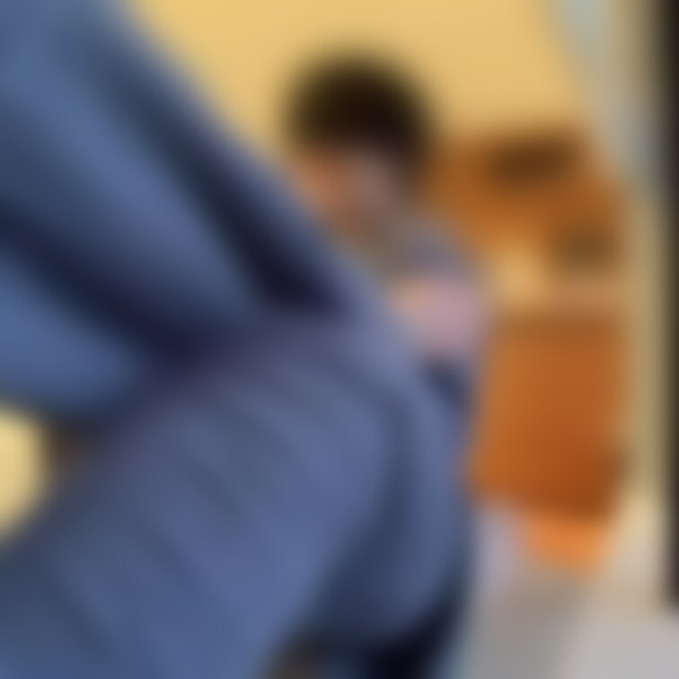 去年のクリスマスにフォロワーさんとホテルでデート

バックで中出しされちゃいました