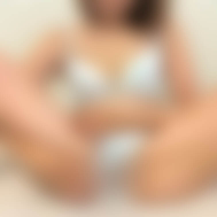 旦那です👺
Twitterにはアップしてない今日の妻🥰
くぱぁ編💓