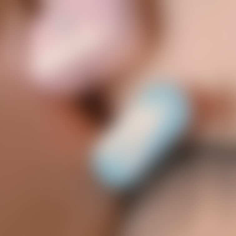 お尻クパァ