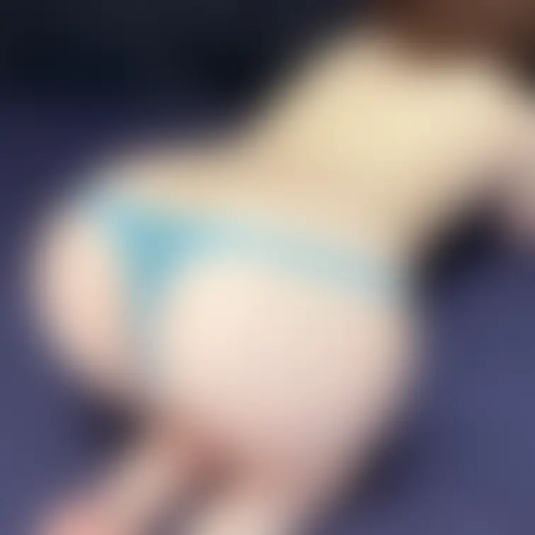 スケスケのローライズ😘お尻のほっぺに食い込む気味🍑