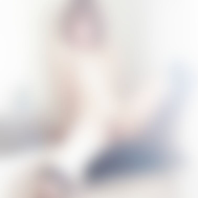 こんなとこでマンコ見せつけて触ってもないのにグチュグチュになっちゃうなんてダメだよね。。🥹💦