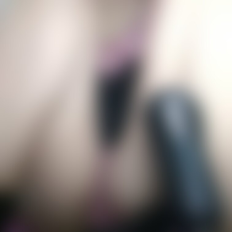 車の中って興奮しませんか？
シフトレバーとシてみたかったことがあります(,,. .,, )今でもしたいと思っているのは