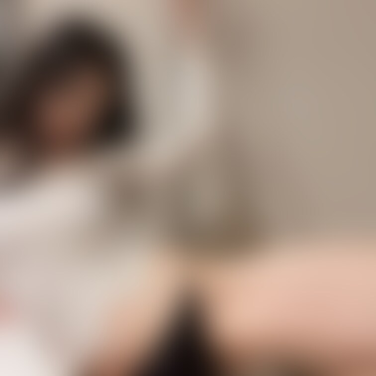 こんばんわ♡
今日はポッチしてみました(〃ω〃)
ヒモの、おぱんつだから、外したくなっちゃう！！❤︎というより外され