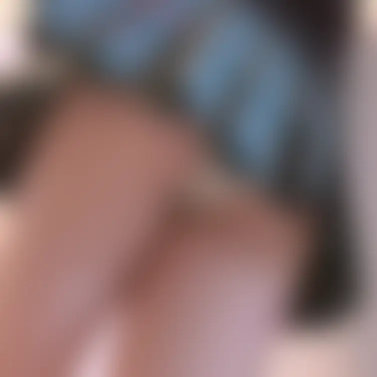 パンチラと見えない感じどっちが好きですか？🥺