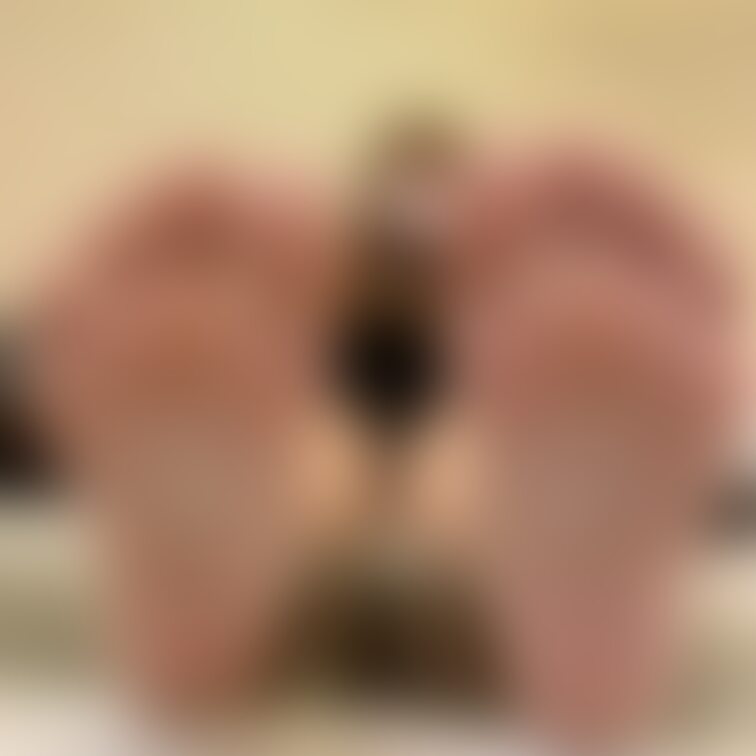 Beautiful female college student Nana-chan (21)①

Foot siz