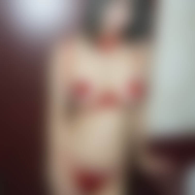 勃ってるからシール剥がれてきちゃった...💕