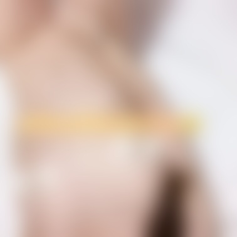 😇Smileぷらん😇
今日は全裸なあめちゃん!!
なーんにもしてないのに乳首はいつもビンビンに勃起してる変態牛乳