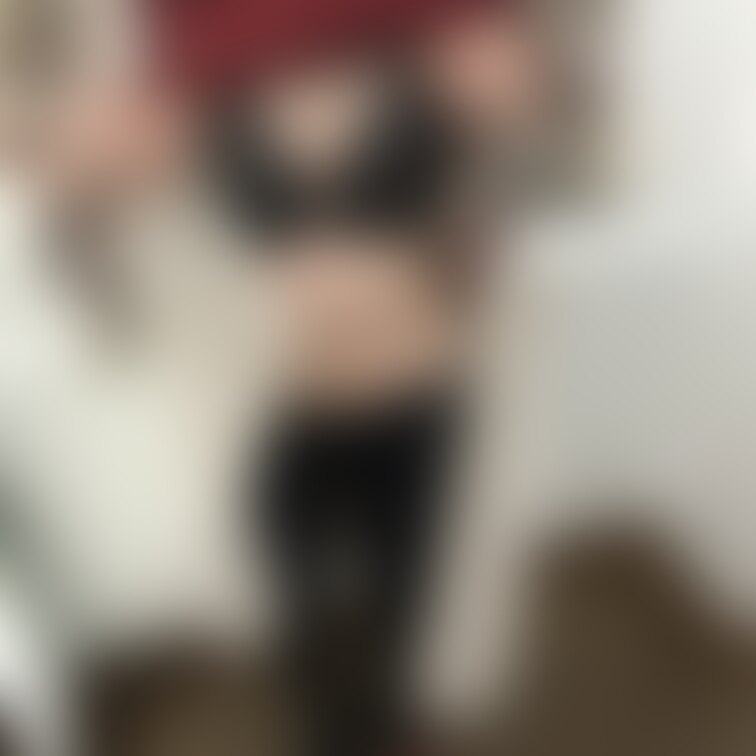 3/5オフ会②
屋外露出をフォロワーさんに撮影してもらいました。
この後はフォロワーさんと密室に移動してお部屋デート