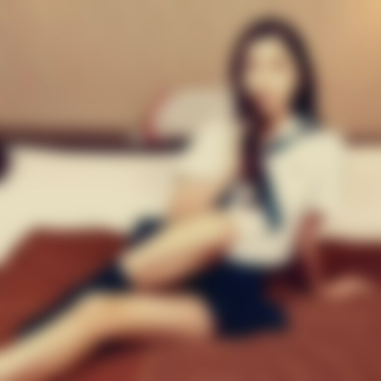数年前の動画です😁
セーラー服ローションぬるぬるエッチ❤️①
