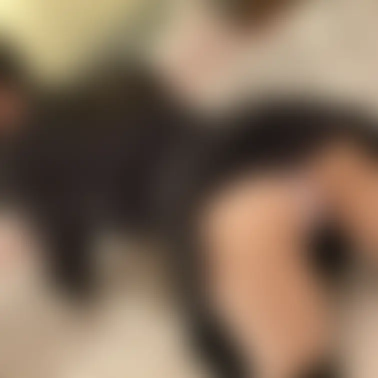 フォロー必須!
細身フェチ必見💋
コスプレ姿で魅せる地雷系スレンダー美女「ゆんちゃん」。
Tバック越しの美尻と、黒