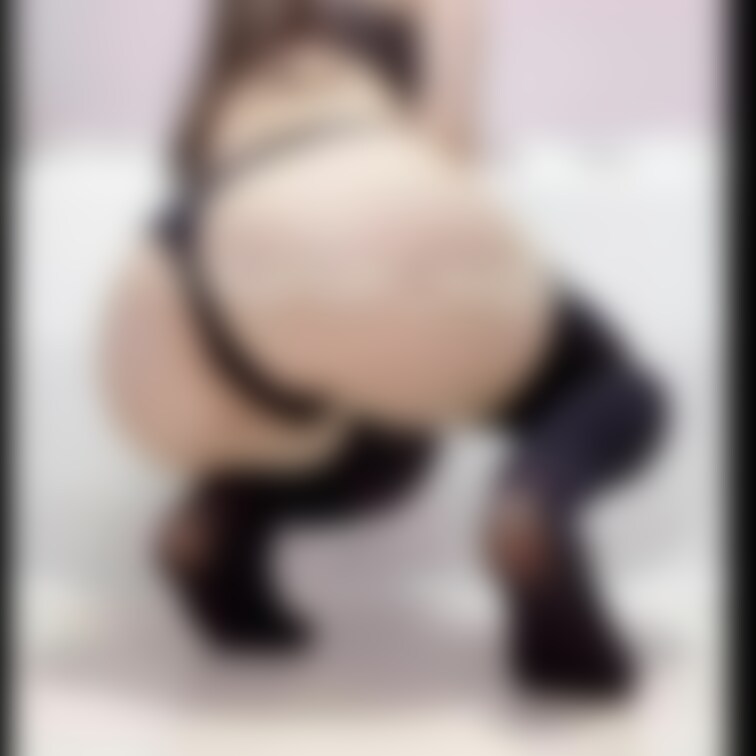 【#3】

フォロワーさんにもらったディルド！可愛い！
急にオナニーしたくなって出かける前にしたやつ🖤
見た目可