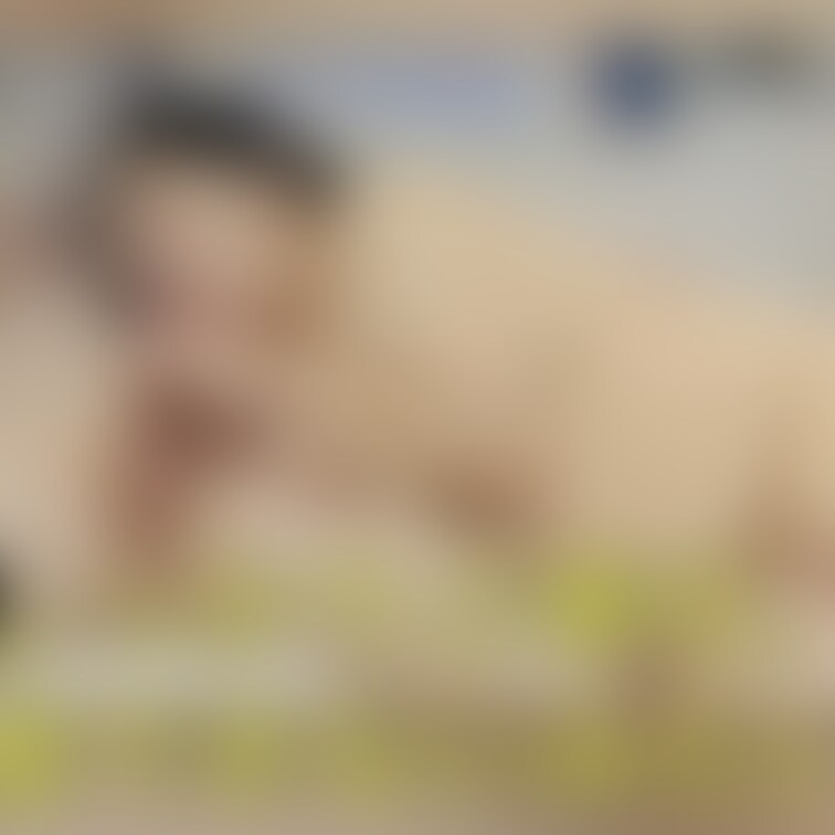 しっかりご奉仕。
我慢できないみたい❤️
熟女　ぽっちゃり　巨乳　爆乳
本編はこちら↓
https://myfa