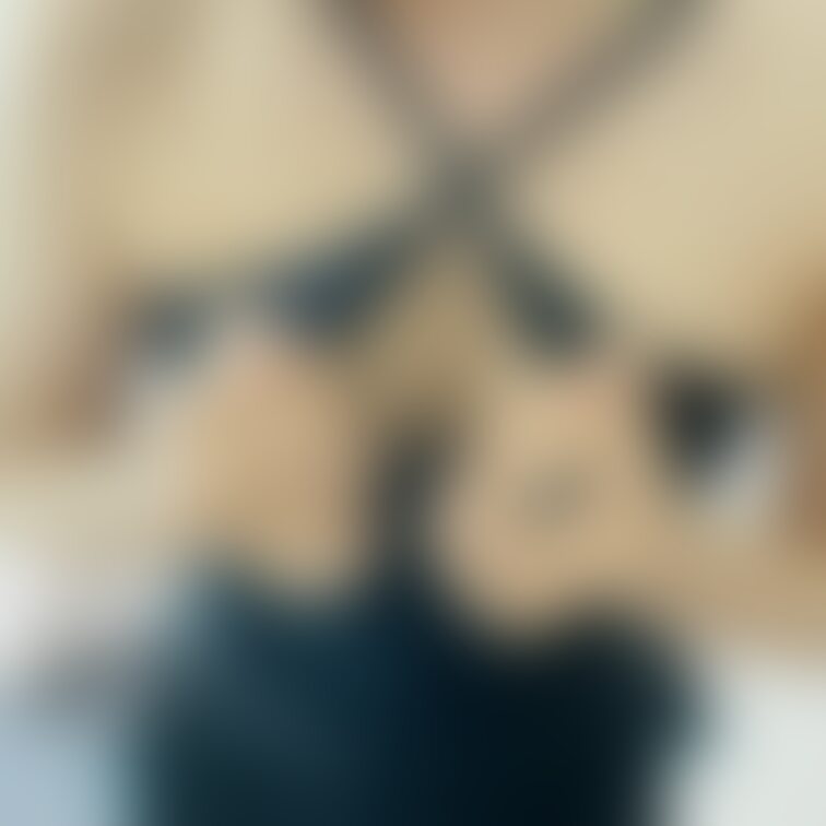 ✖️ちっぱい谷間✖️
【みみからのお願い💕】
えっちだと思ってくれた方は
写真下の♡印をポチッとしてくれる