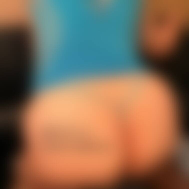 巨乳見て、今日も頑張ろう!!
Get energy from my big boobs!