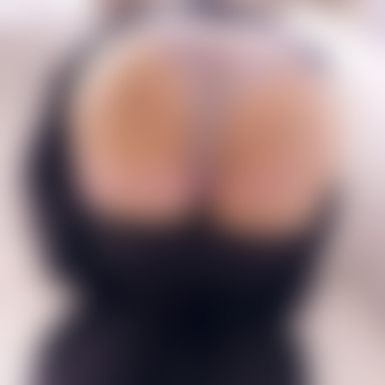 紳士さまのために大事に育ててる🍑
ジューシーだから味わってね😍🫶