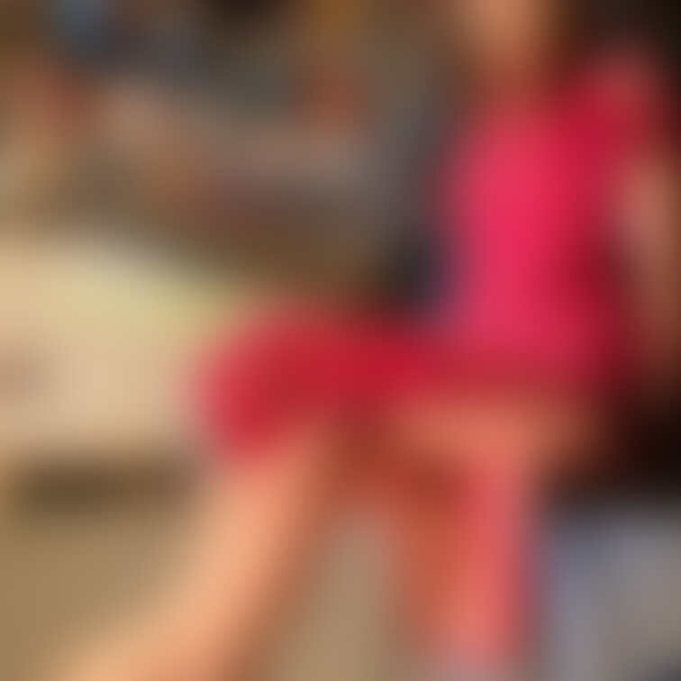 チャイナ服です‼️
うん❗️なかなか良いのでは？

そして何回もお伝えしてきましたが、「いいね」がもらえない為需要