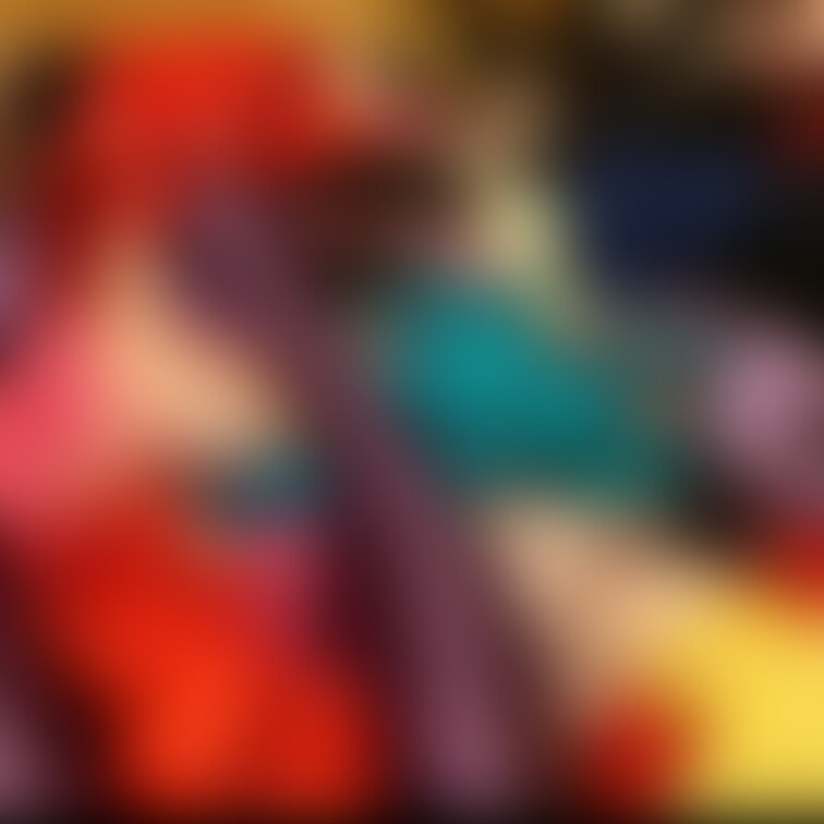 幼少期から布に興奮するガチ変態
布を巻き付け転がっていた
ランジェリーだらけのタンス
家出した○○○のタンスは私の