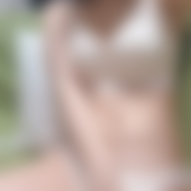 今日の写真✨
実は最動画や写真で使ってる下着やコスって1人のフォロワーさんが送ってくれたものなんです！
いつもありが