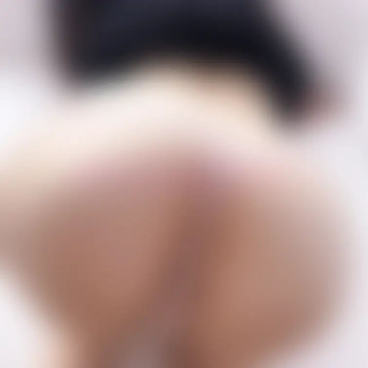 欲しがって疼いちゃってる🍑
とってもjuicyだよ💧