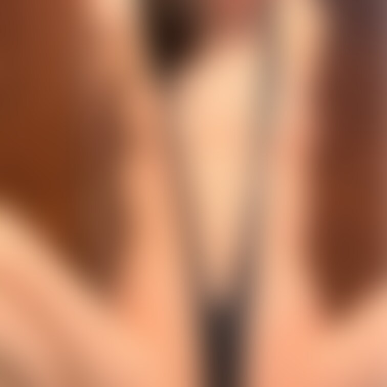 アルファインで、お馬さんに乗ったり、マイクロビキニ姿は、Ｘでご覧いただいていますが、『吸うやつ』のローターを、お◯んこに